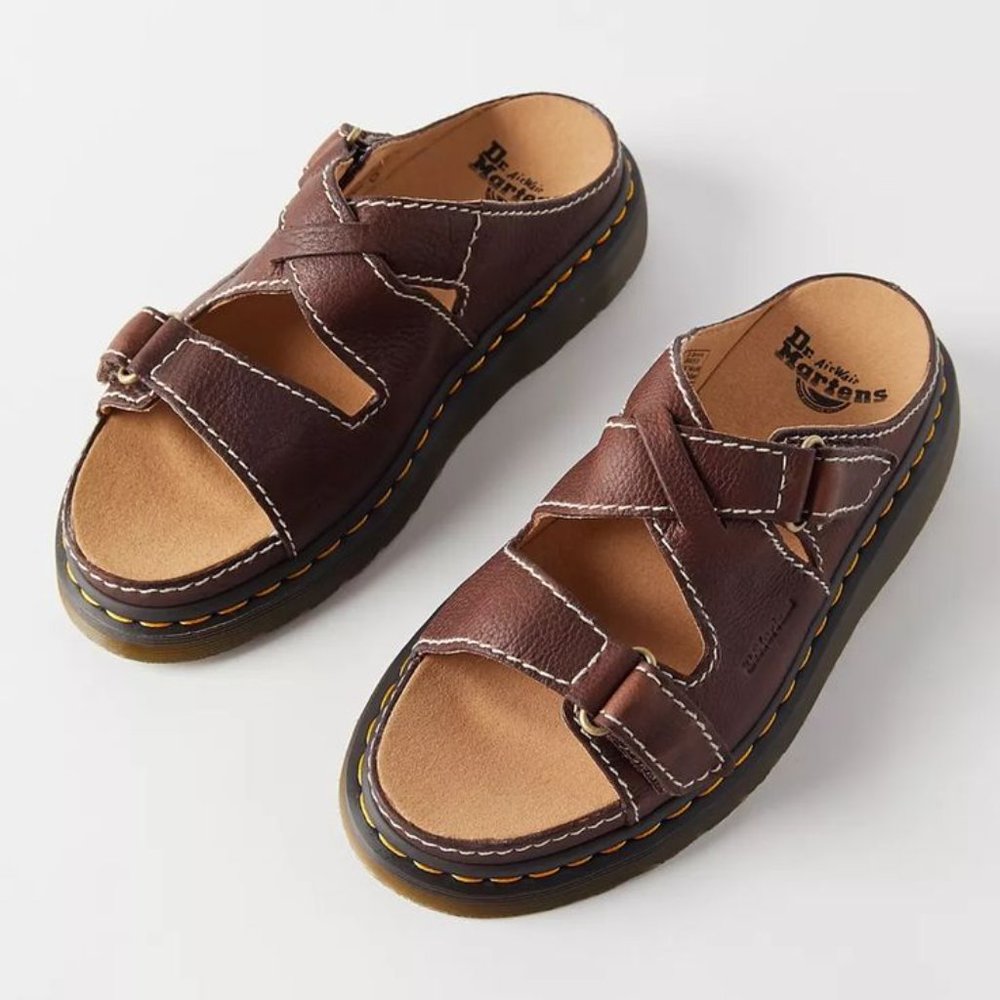 Dr. Martens Men's Bradfield Rugged Leather Sandals Br… Gem